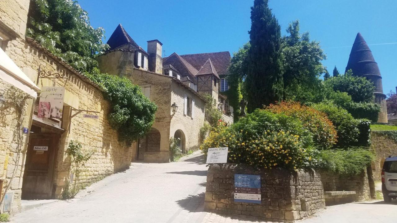Les Appartements De Bacchus Sarlat-La-Caneda Luaran gambar