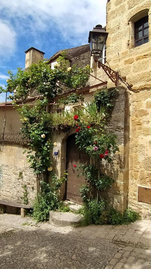 Les Appartements De Bacchus Sarlat-La-Caneda Luaran gambar